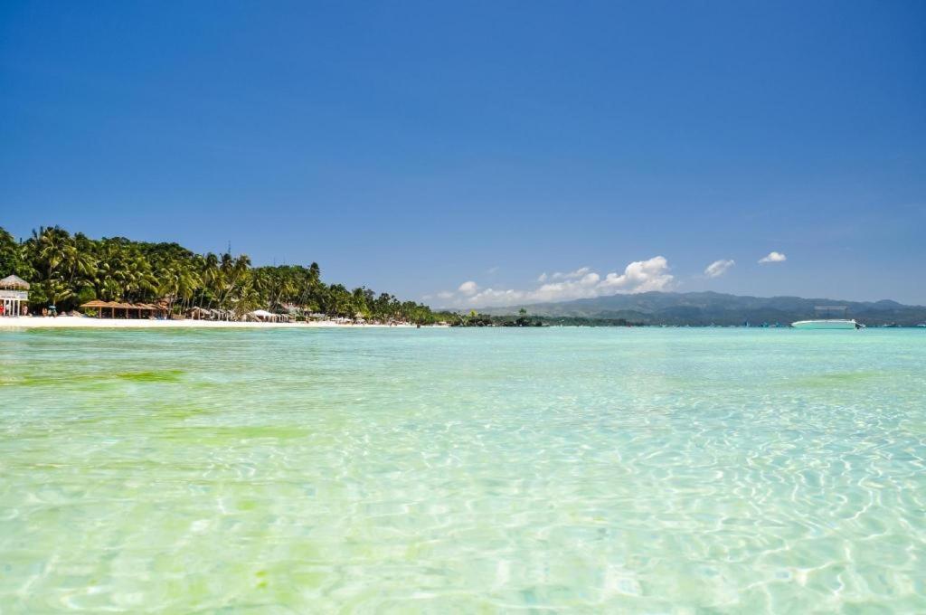 Fat Jimmy'S Hotel Boracay Balabag  Exterior foto